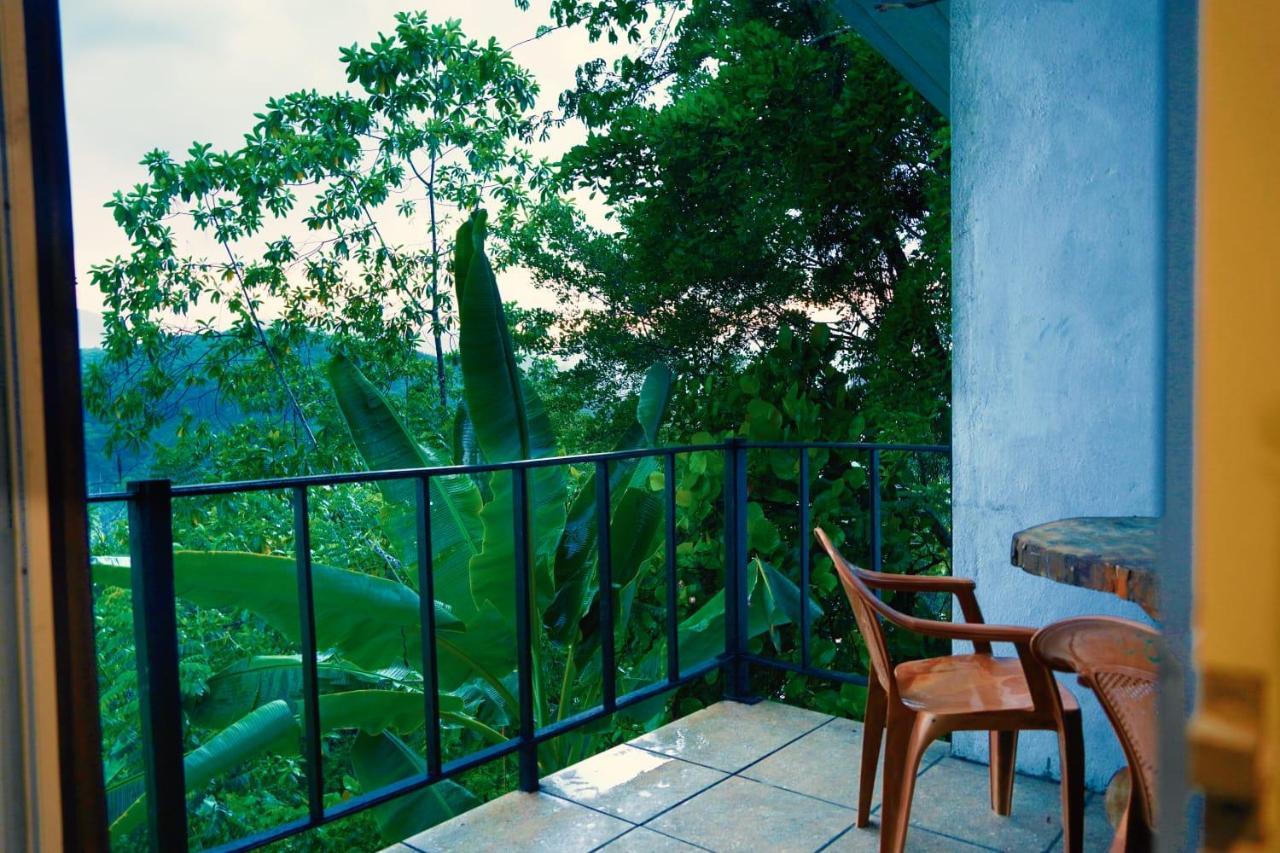 Discovery Resort Ratnapura Exteriör bild