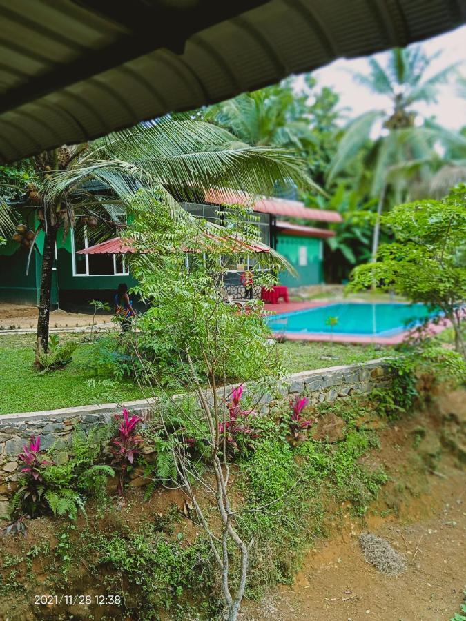 Discovery Resort Ratnapura Exteriör bild